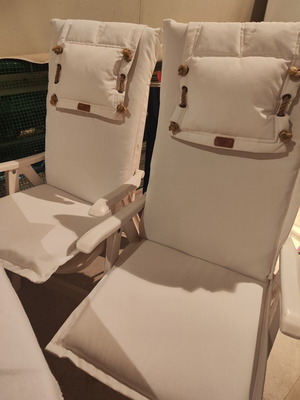 Garden chair cushions high back with headrest like new