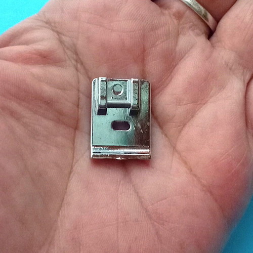 Presser foot for home sewing machine new for cord