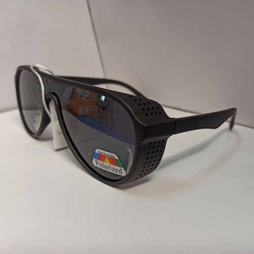 Men's polarized sunglasses new, black