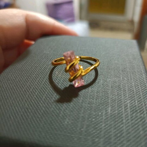 Gold ring with iridescent pink stone new