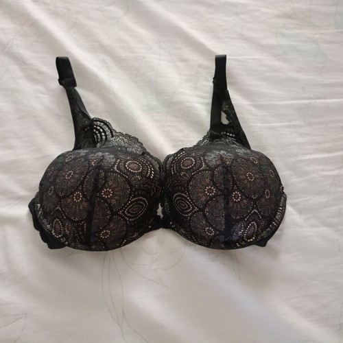 Wonderbra Push-Up Lace Triangle Bra, black