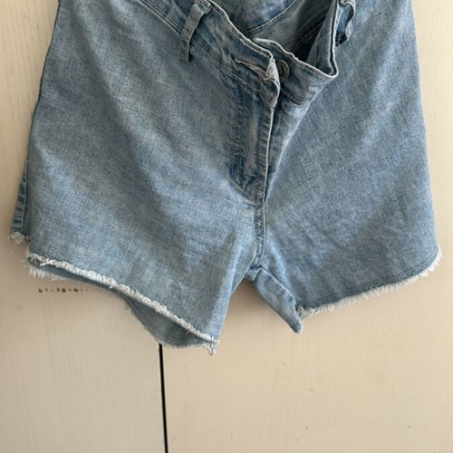 Shorts like new, size L 40 12