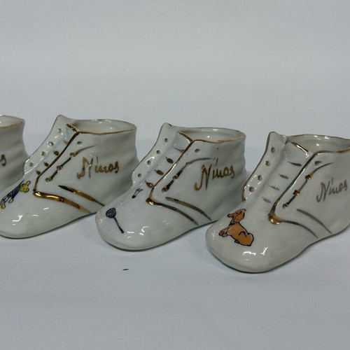 Vintage porcelain decorative shoes set of 6 like new