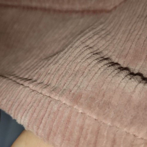 Bershka pink corduroy skirt like new, small medium