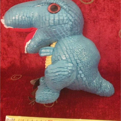 Plush Dinosaur like new