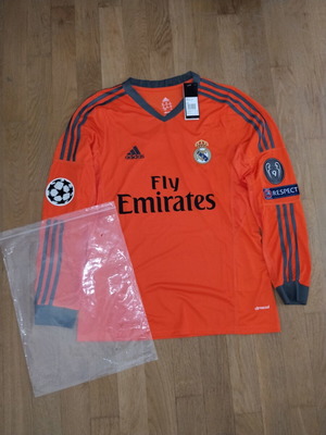Ronaldo Jersey καινούργιο επίσημο αντίγραφο, νούμερο M