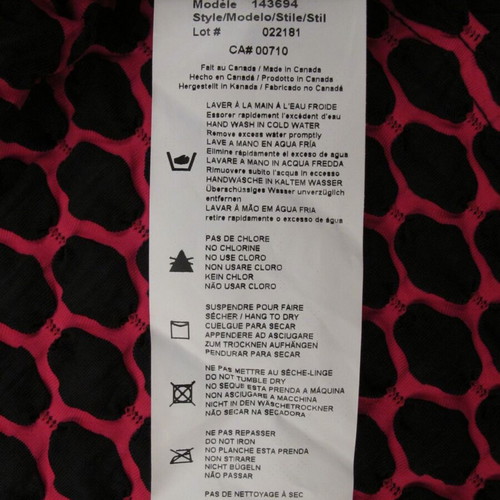 Joseph Ribkoff blouse size M like new, pink and black with collar and pockets