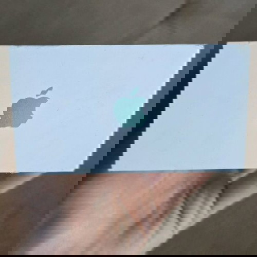 Πρωτότυπη συσκευασία του iPhone 11 64GB