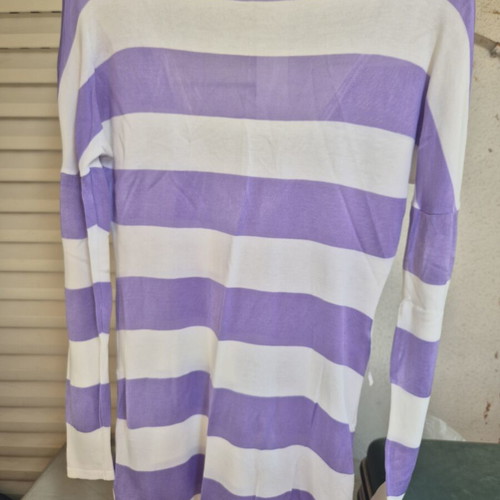 Knitted top like new, size L, white and purple