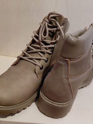 Beige ankle boots new size 38 with laces and inner lining