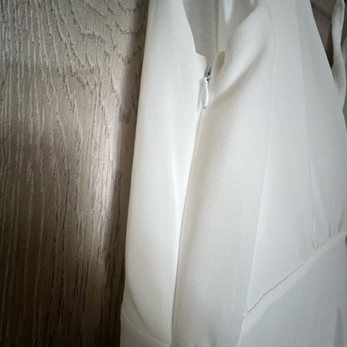 Lynne white dress size 40 like new