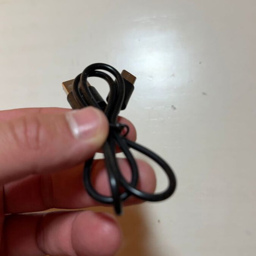 Short USB to USB Type-C charging cable, black