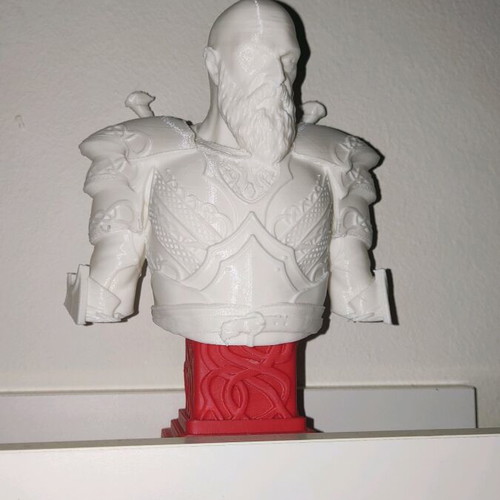 Φιγούρα Kratos από God of War 3d printed, καινούργια, ύψους 14 εκ με βάση