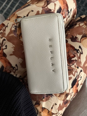 Replay Wallet White Crème New