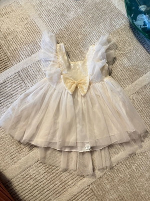 Dress with tulle and sequins new cream color for 12 months