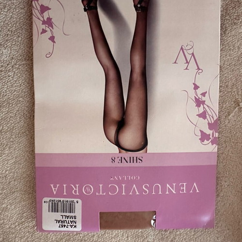 Venus Victoria skin color tights Small new