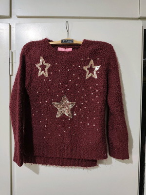 Burgundy fuzzy sweater with gold stars, like new, age 4