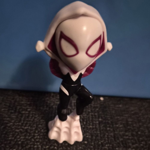 Ghost-Spider (Gwen Stacy) figure used, Kinder Marvel 2025