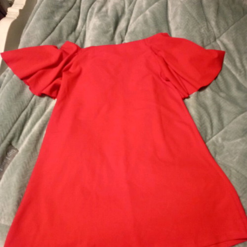 Women's red dress one size like new, short with elastic top