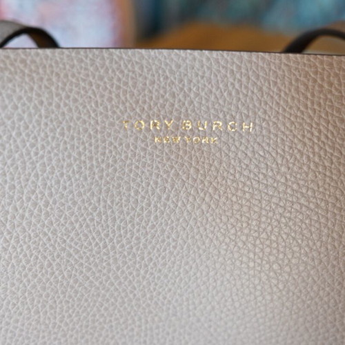 Tory Burch shoulder tote brand new, etoupe with brown inside