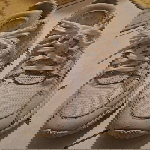 Falcon Adidas αθλητικά σαν καινούργια, μέγεθος 36, άσπρα