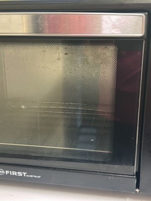 First Austria Electric Oven used, 20L capacity, black with glass door