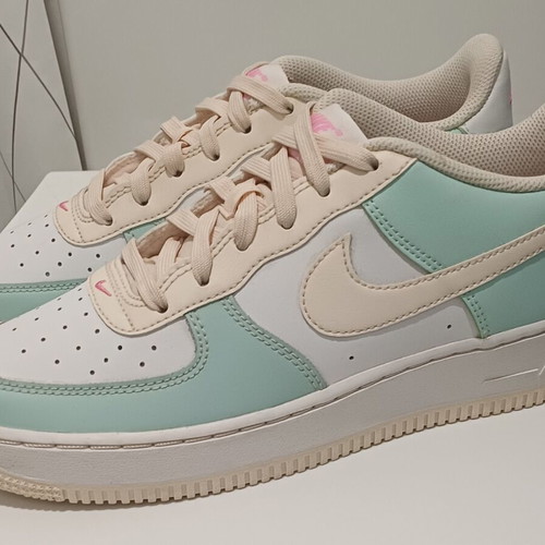 Nike Air Force 1 Low Emerald Rise Guava Ice GS sneakers size EU40
