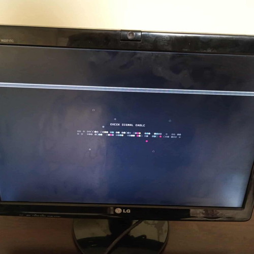 LG Flatron W2271TC 22 inch monitor like new, Full HD, webcam
