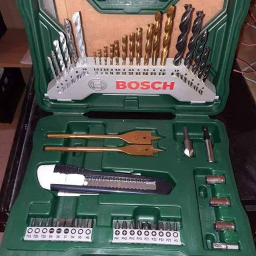 Bosch drill and bit set new