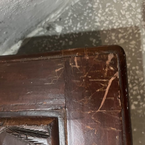 Vintage Chinese camphor wood chest with carved decorations