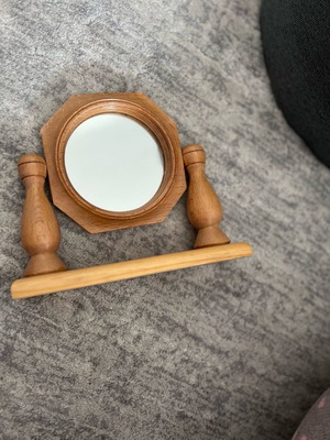 Wooden mirror