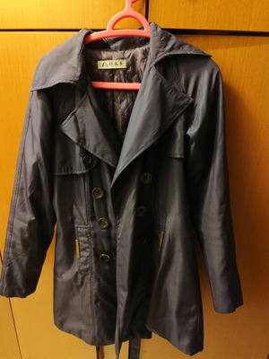 Women's purple trench coat like new, size XL