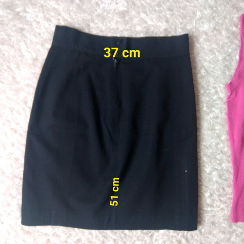 Andriotti skirt and sleeveless knitted top set like new