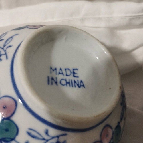 Chinese porcelain bowls used, set of 6, vintage collectible