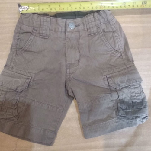 Bermuda shorts for boys 2-3 years like new, set of 4 pieces