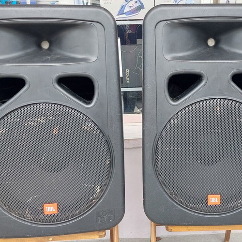 JBL EON1500 Two-Way Speaker Like New