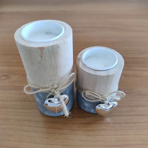 Wooden candle holders set for tealights, like new, heights 12 and 8 cm