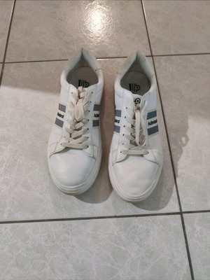 Admiral men's shoes like new, athletic, white, size 44