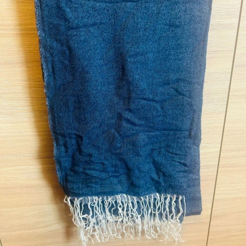 Jean scarf like new, blue