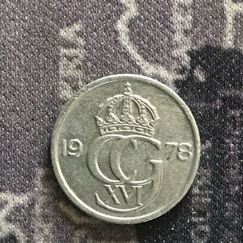 Sweden 10 Ore Coin 1978 like new