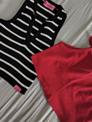 Karavan tops set of 2, like new, striped and red