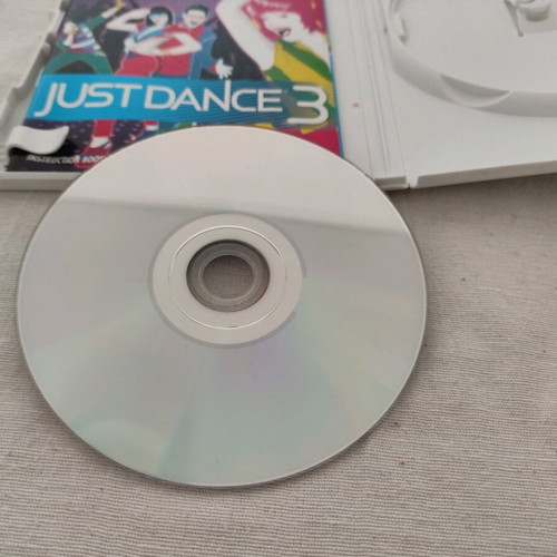 Let's Dance 3 Nintendo Wii like new