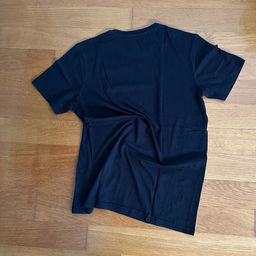 Quiksilver T-shirt black size S like new