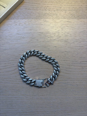 Cuban Link Bracelet with Zirconia new