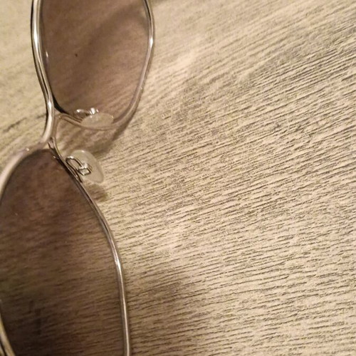 Sunglasses used, worn few times