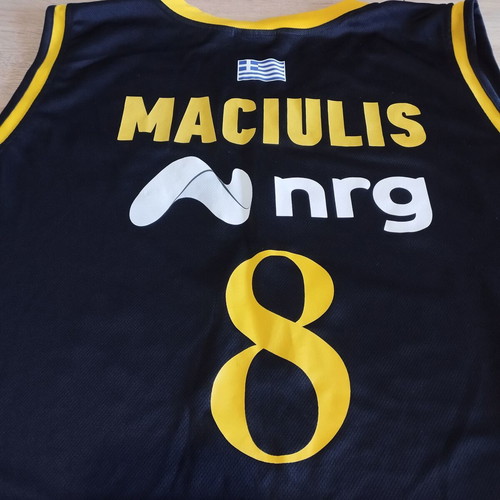 AEK Basketball Jersey Matsioulis 8 Fila like new, authentic 2XL