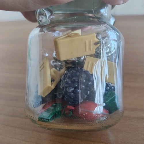 Jar with various tablecloth clips set of 12 like new