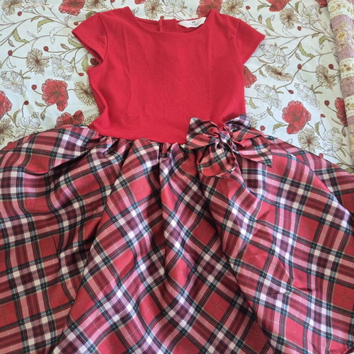 H&M dress like new, red, sizes 134-140 cm