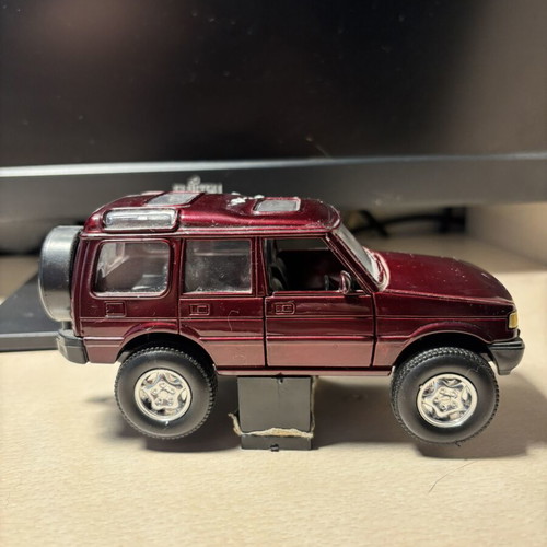 Land Rover модел автомобил 1997 употребяван, колекционерски 1:32
