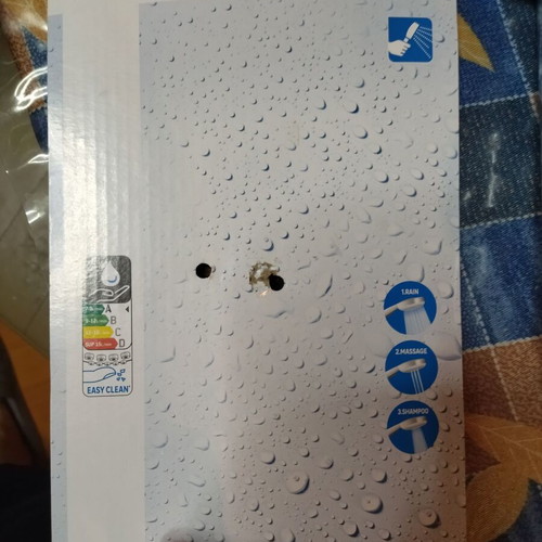 Sensea Easy Shower Head like new, 3 flow settings, easy clean system